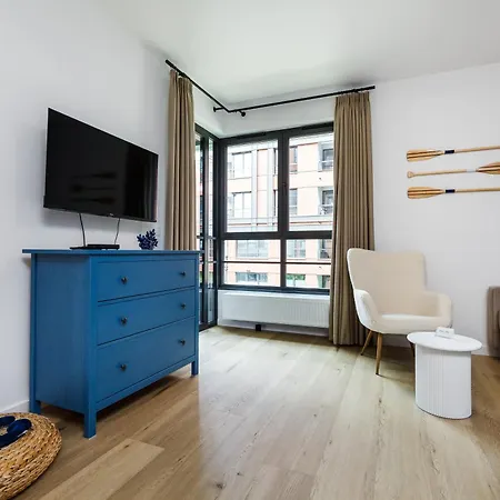 Apartment Mlode Doki By Happystay