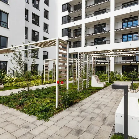 Mlode Doki By Happystay Apartment