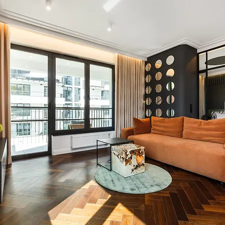 Apartment Mlode Doki By Happystay