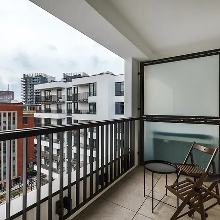 Apartment Mlode Doki By Happystay