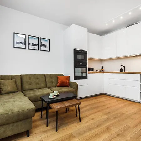 Apartment Mlode Doki By Happystay