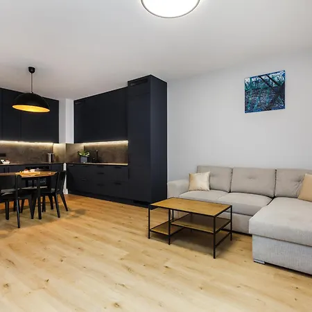 Mlode Doki By Happystay Apartment