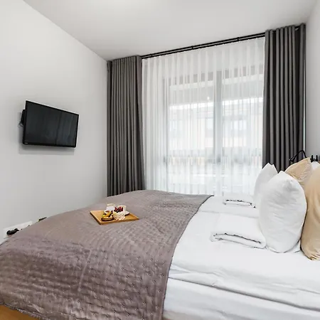 Apartment Mlode Doki By Happystay