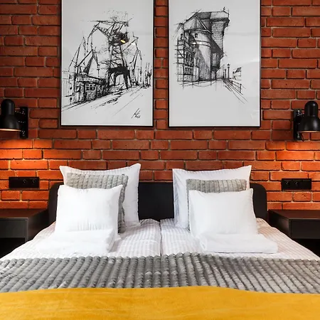 Mlode Doki By Happystay Apartment
